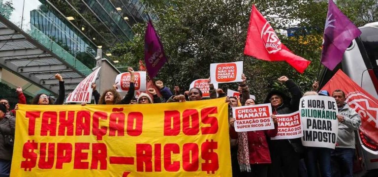 Manifestação pela taxação dos super-ricos