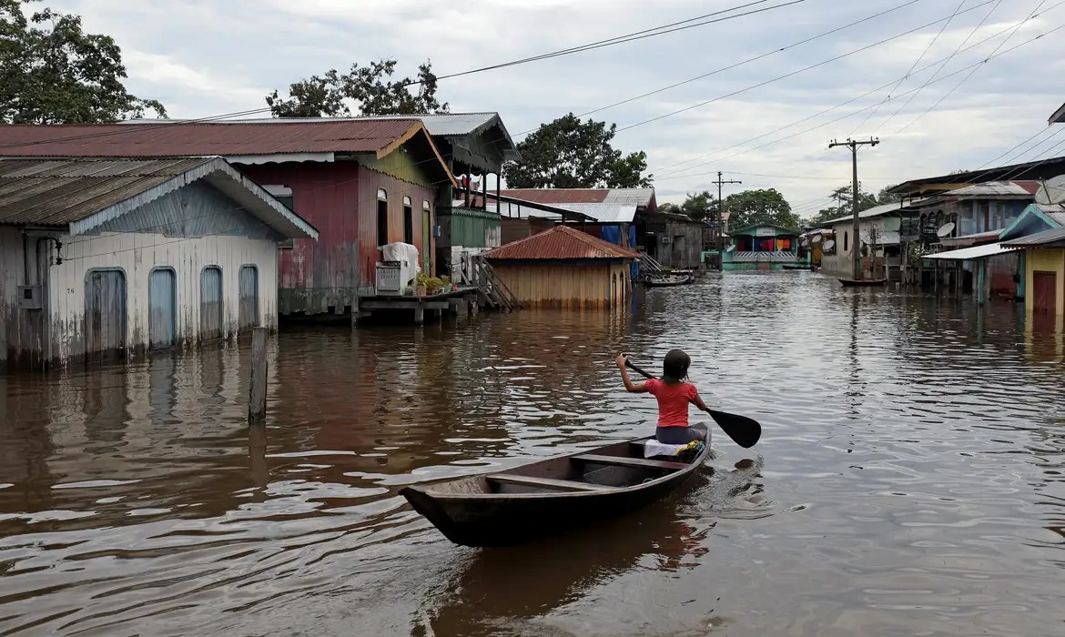 Cheias no Amazonas deixam 40 municípios em estado de emergência - 09/07/2025