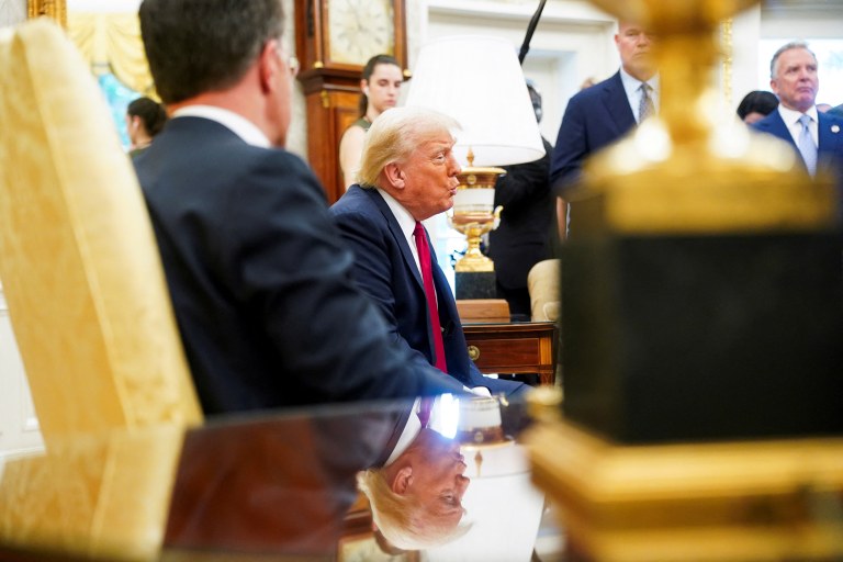 Presidente dos EUA, Donald Trump, no Salão Oval, em Washington - 14/07/2025