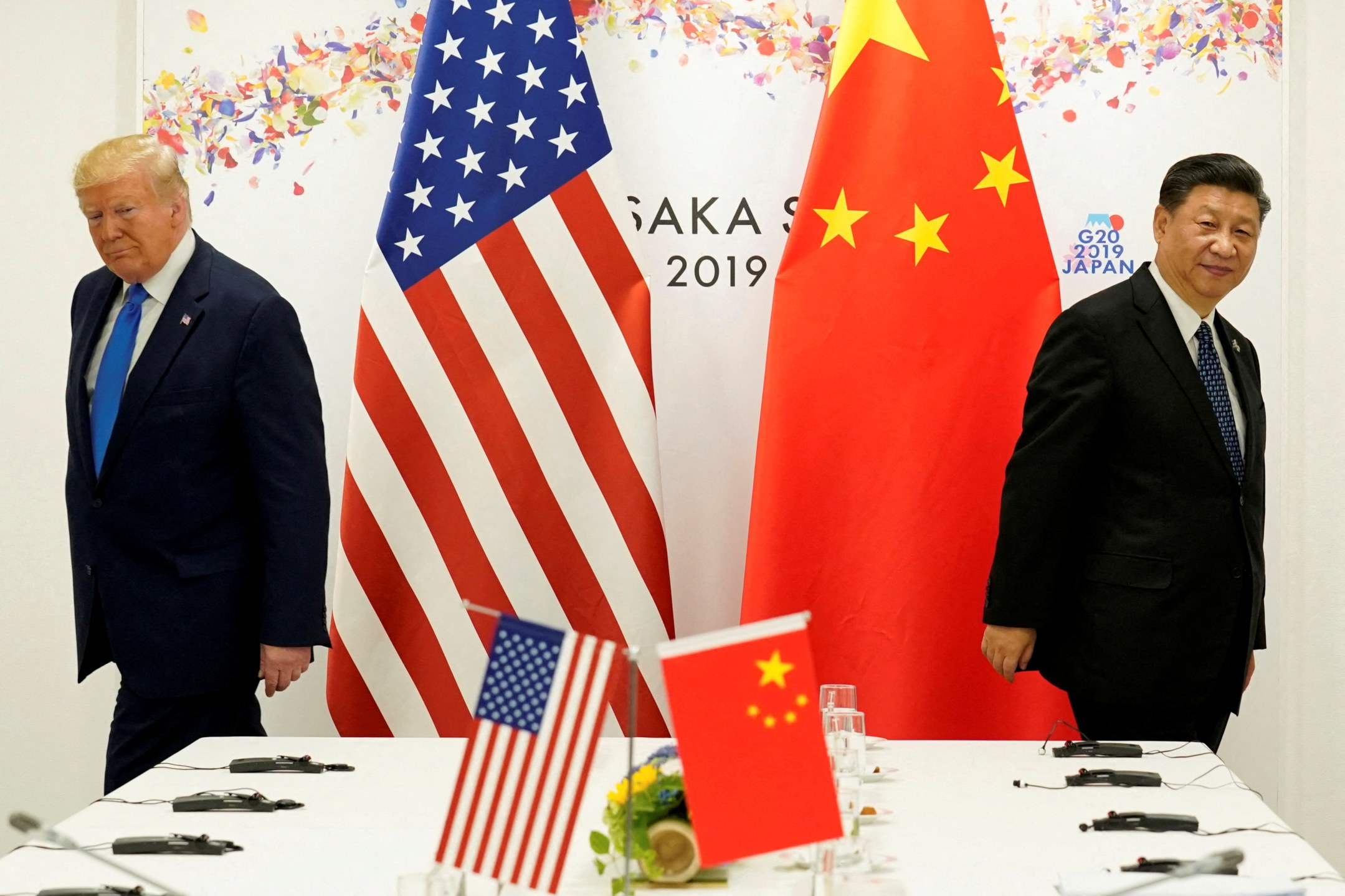 Presidentes dos EUA, Donald Trump, e da China, Xi Jinping, em encontro durante reunião do G20 em 2019, em Osaka, no Japão
29/06/2019
