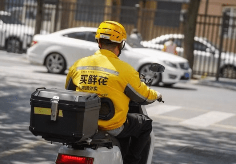Entregador da Keeta, do grupo Meituan