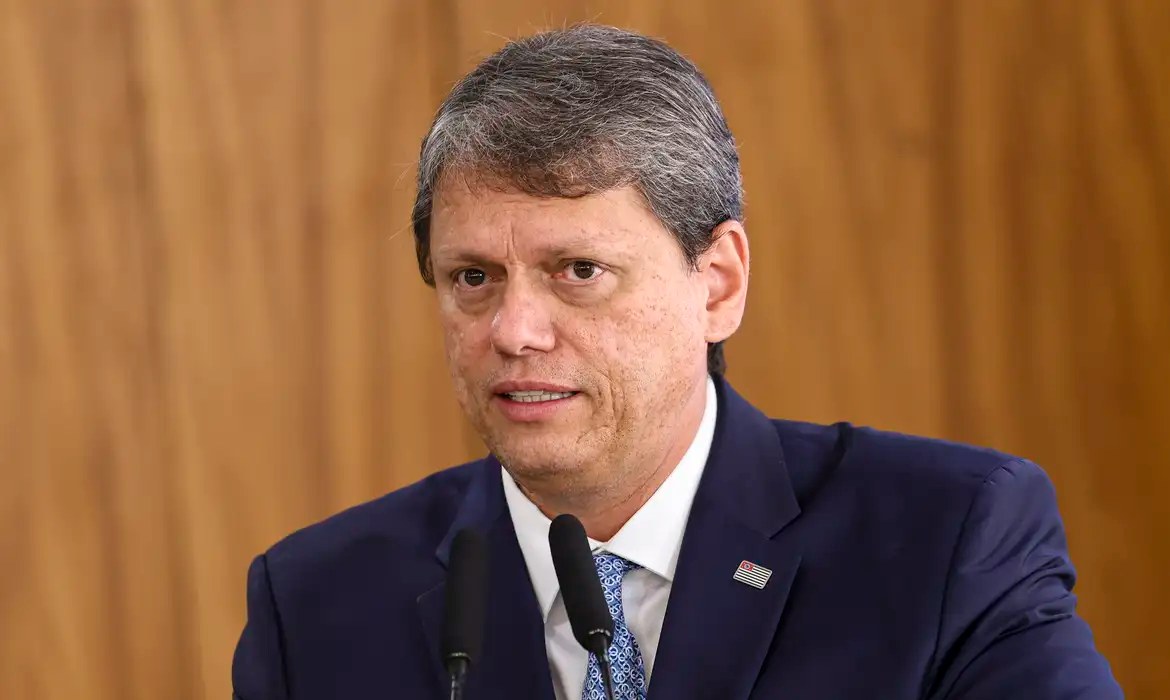Tarcísio de Freitas