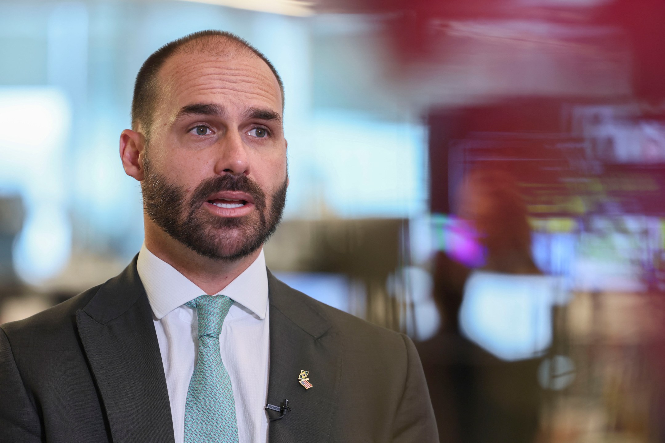Deputado federal Eduardo Bolsonaro durante entrevista à Reuters em Washington