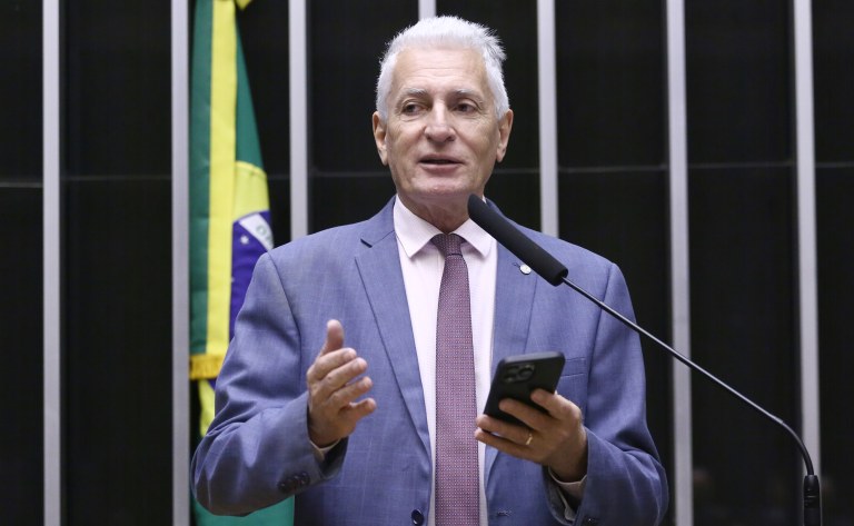 Rogério Correia