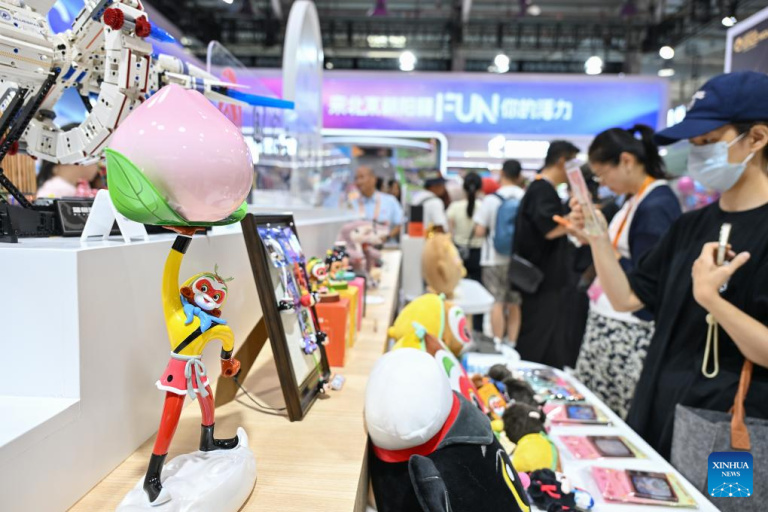 Começa em Beijing a Feira Internacional de Comércio de Serviços da China 2025