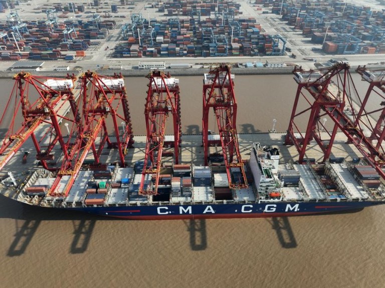 (Multimídia) Porto no leste da China lança primeira rota de navegação pelo Ártico para a Europa