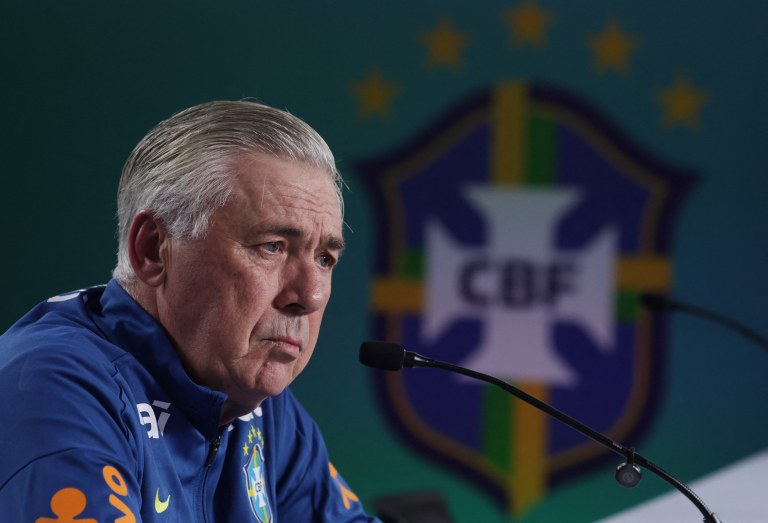Técnico Carlo Ancelotti