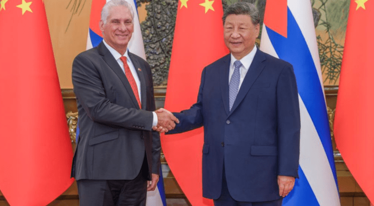 Díaz-Canel e Xi Jinping