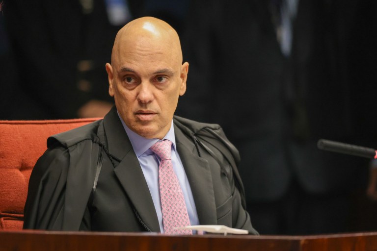Brasília (DF) 09/09/2025 - O ministro relator Alexandre de Moraes durante sessão da Primeira Turma do  Supremo Tribunal Federal (STF) que retoma o julgamento dos réus do Núcleo 1 da trama golpista