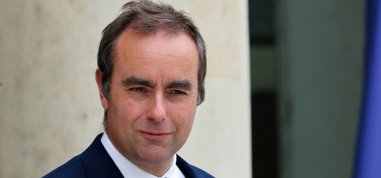 Sebastien Lecornu, então ministro da Defesa francês