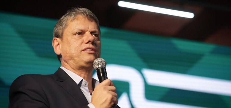 Tarcísio de Freitas