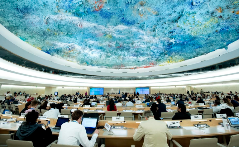 Sala de sessões do Conselho de Direitos Humanos em Genebra. Foto Jean-Ferre, ONU