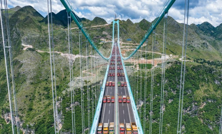 Huajiang Grand Canyon Bridge