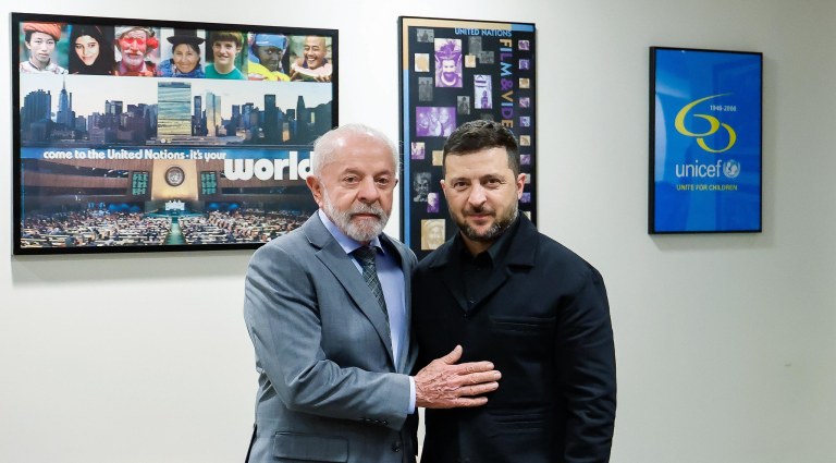 Presidentes do Brasil e Ucrânia, Lula e Zelensky