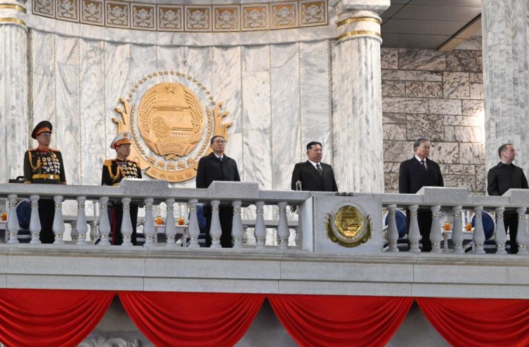 Premiê chinês participa das comemorações do 80º aniversário do Partido dos Trabalhadores da Coreia