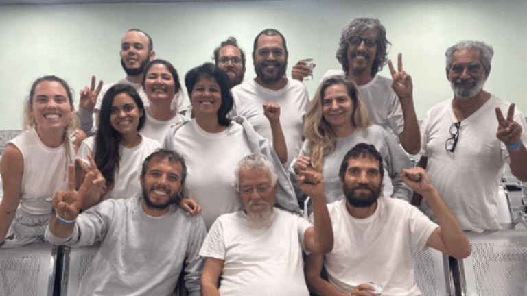 Ativistas brasileiros da Flotilha Global Sumud