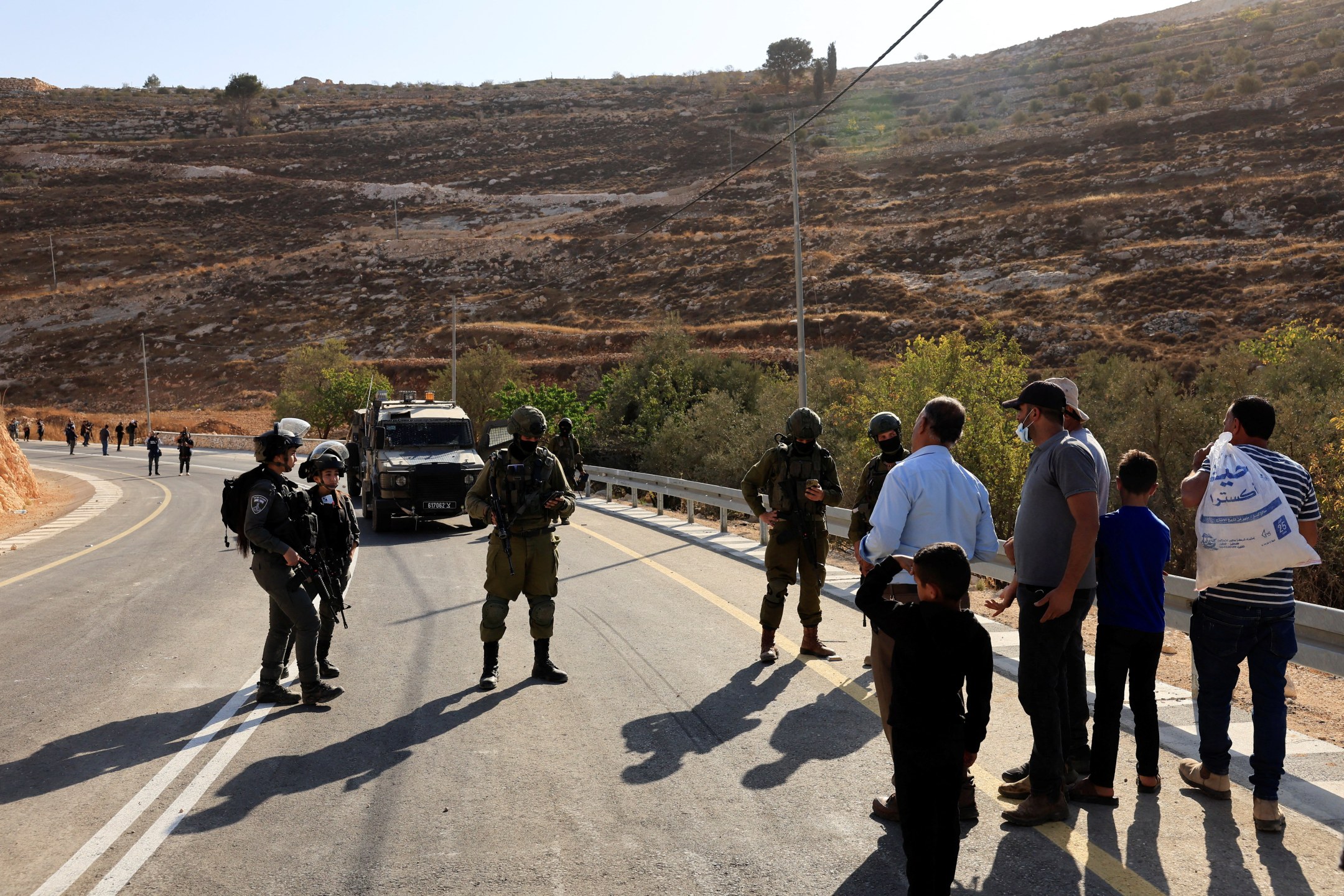 Forças israelenses em Hebron, na Cisjordânia ocupada por Israel
23/10/2025