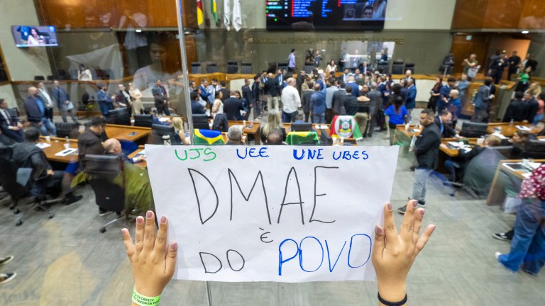 Movimentação de Plenário.