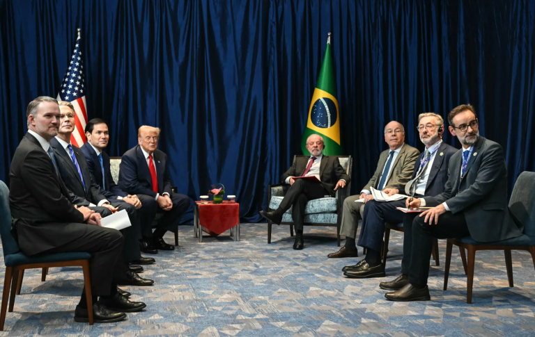 Lula e Trump se encontram na Malásia