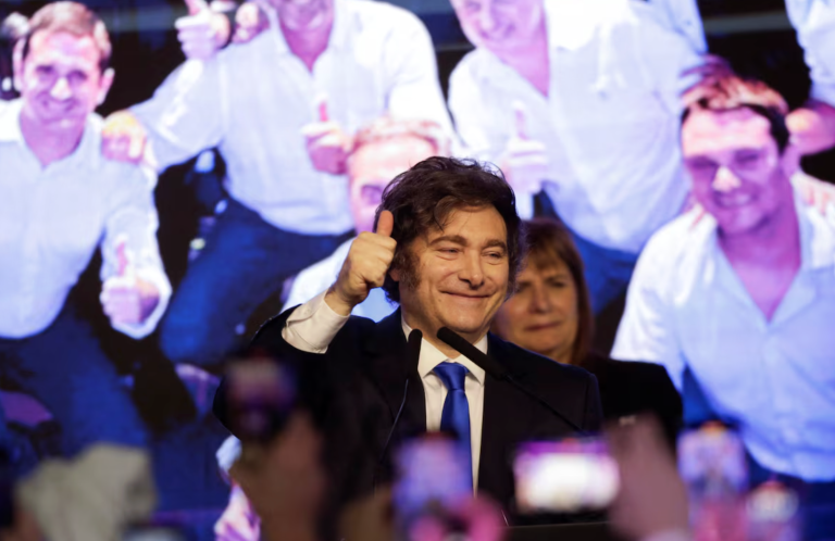 Javier Milei celebra vitória legislativa