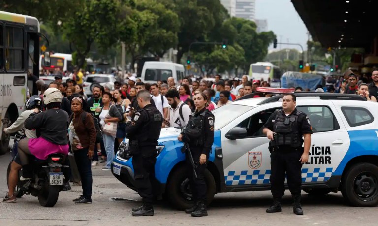 Rua em meio a megaoperação policial - 28/10/2025