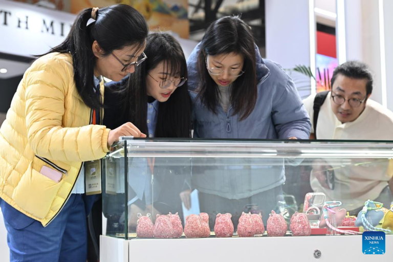 Inaugurada Exposição Internacional de Moedas de Beijing 2025