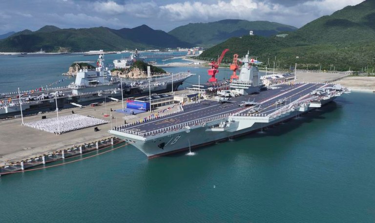 (Multimídia) Porta-aviões Fujian da China marcará presenças regulares em alto mar, diz porta-voz