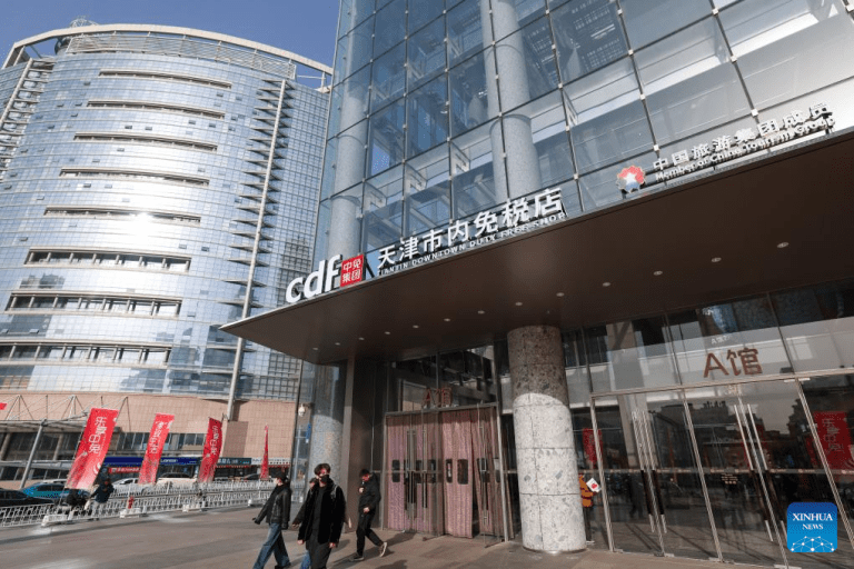 Cidade chinesa de Tianjin inaugura sua primeira loja duty-free do centro da cidade