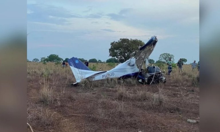 Destroços do avião
