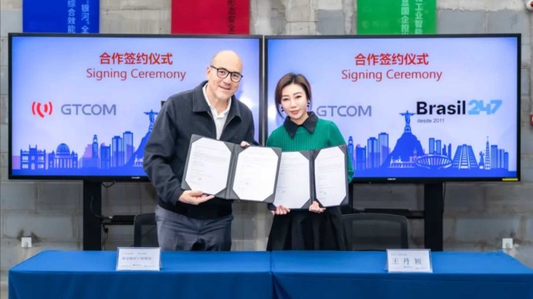 Leonardo Attuch e Wang Danying
