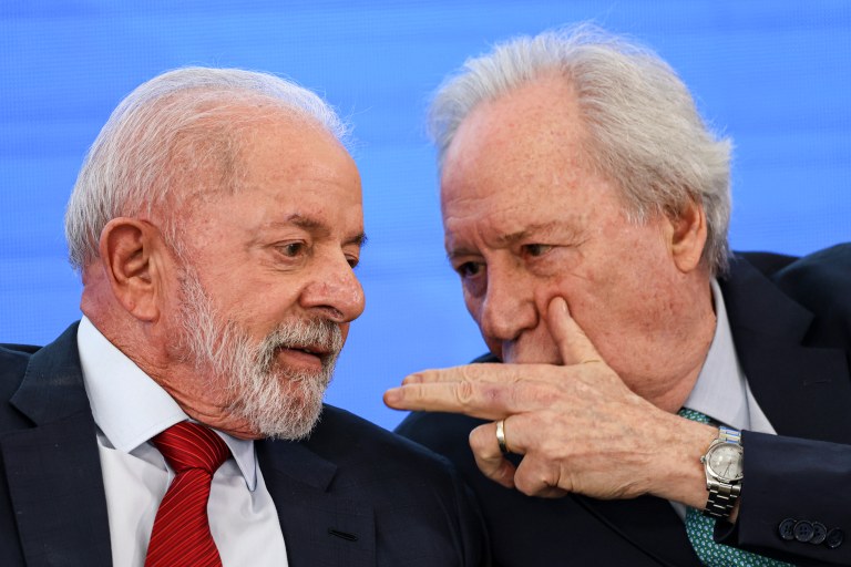Brasília (DF) - 23/07/2025 - O presidente Luiz Inácio Lula da Silva e o ministro da Justiça, Ricardo Lewandowski