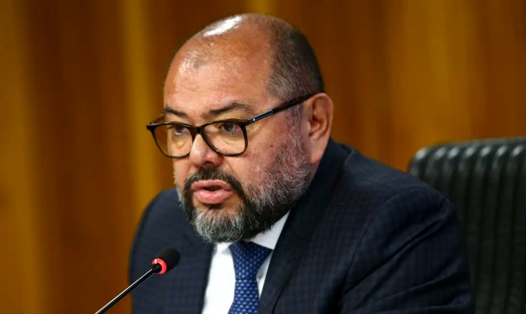 Ex-ministro da Previdência Social José Carlos Oliveira