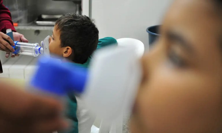 Crianças com Síndrome Respiratória Aguda Grave