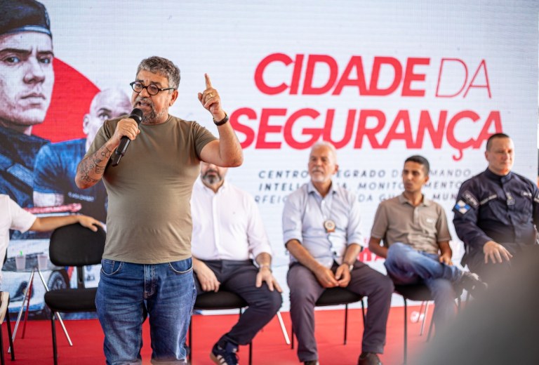 O prefeito Washington Quaquá lança a Cidade da Segurança