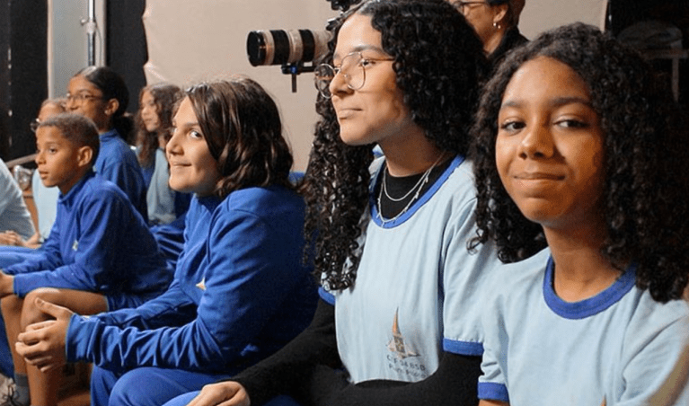 Canal Educação debate sobre adolescentes e plataformas digitais
