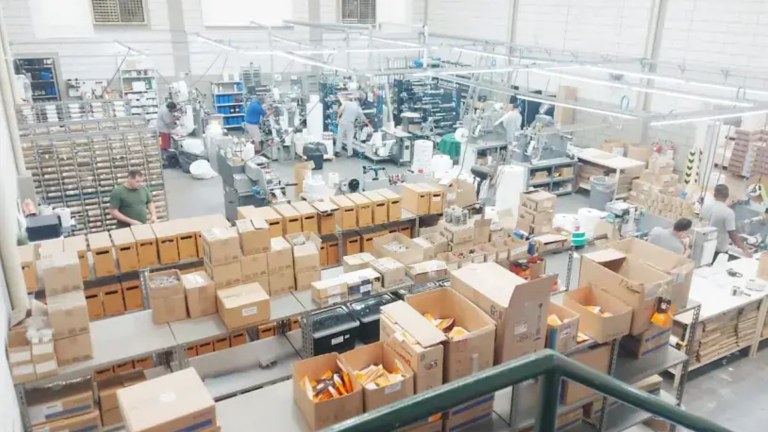 Fábrica da Recom – Etiquetas e Embalagens, em Atibaia (SP)