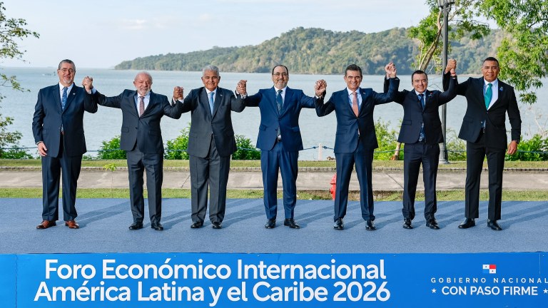 Foto oficial do Fórum Econômico Internacional da América Latina