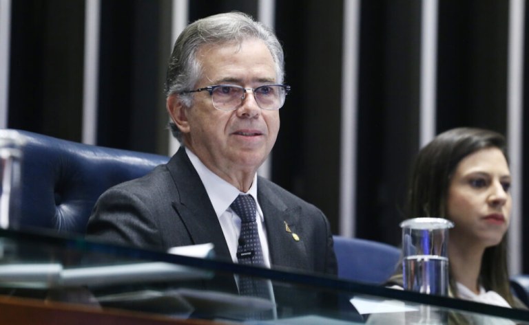Deputado Joaquim Passarinho (PL-PA) é o nome indicado para presidir a Comissão de Minas e Energia em 2026 após acordo entre líderes partidários