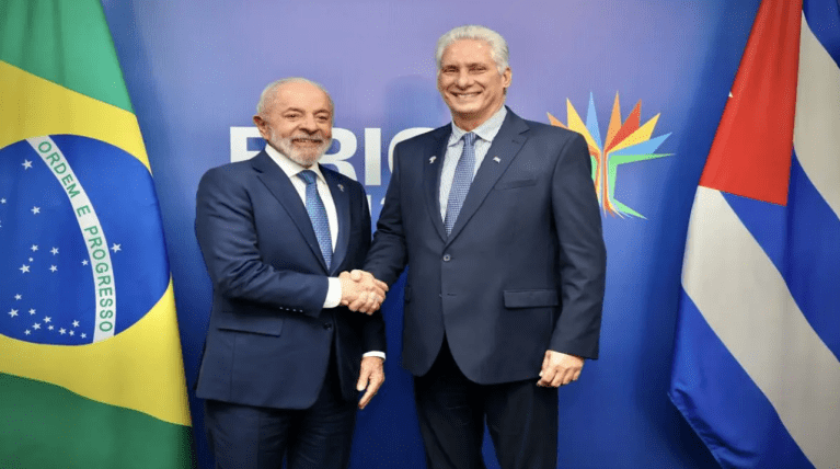 Os presidentes Lula e Díaz Canel