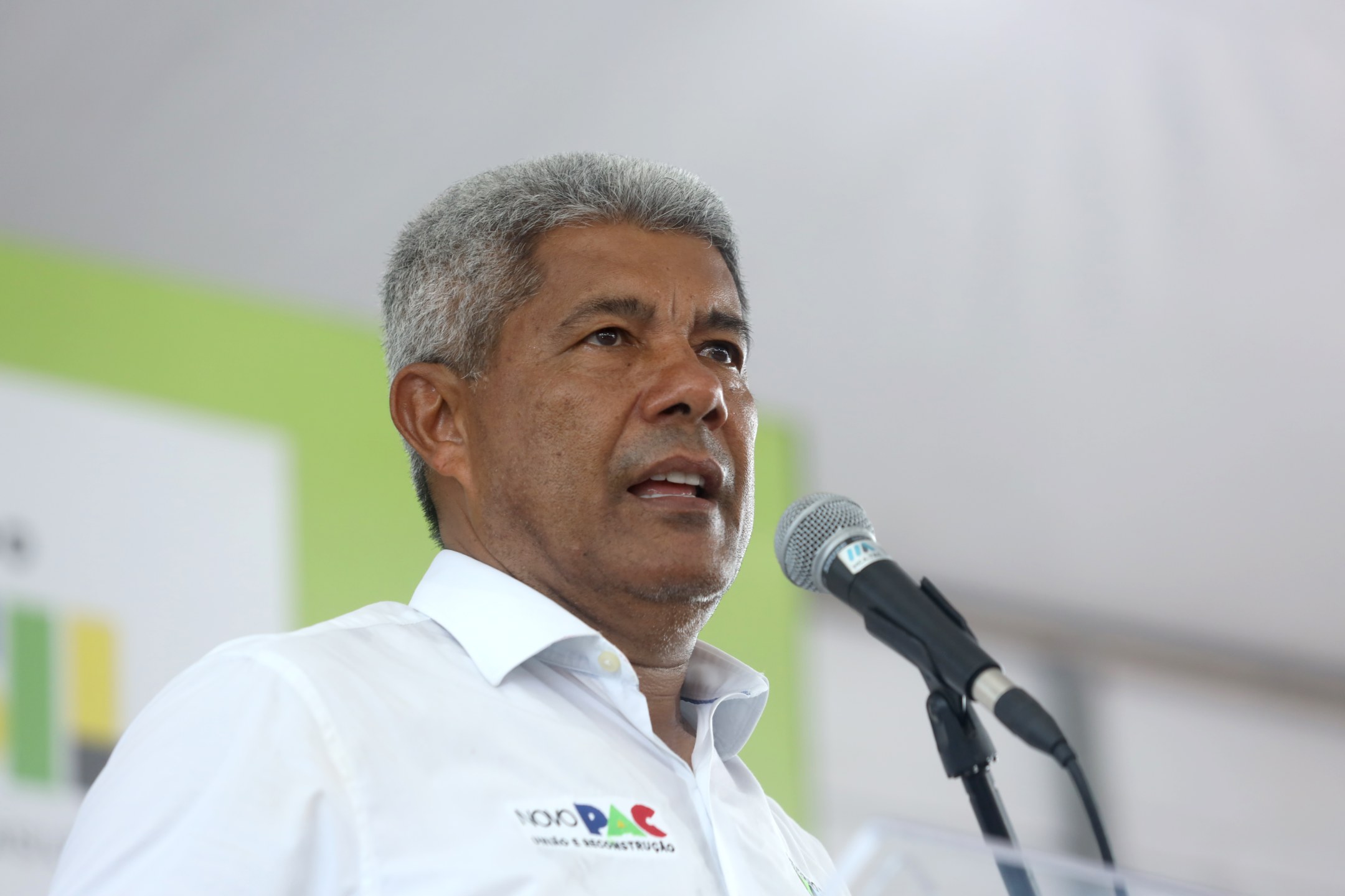 Assinatura da ordem de serviço para a construção do novo campus da Universidade Federal do Sul da Bahia (UFSB) em Jequié, integrando as ações do Novo PAC. Fotos: Thuane Maria/GOVBA
