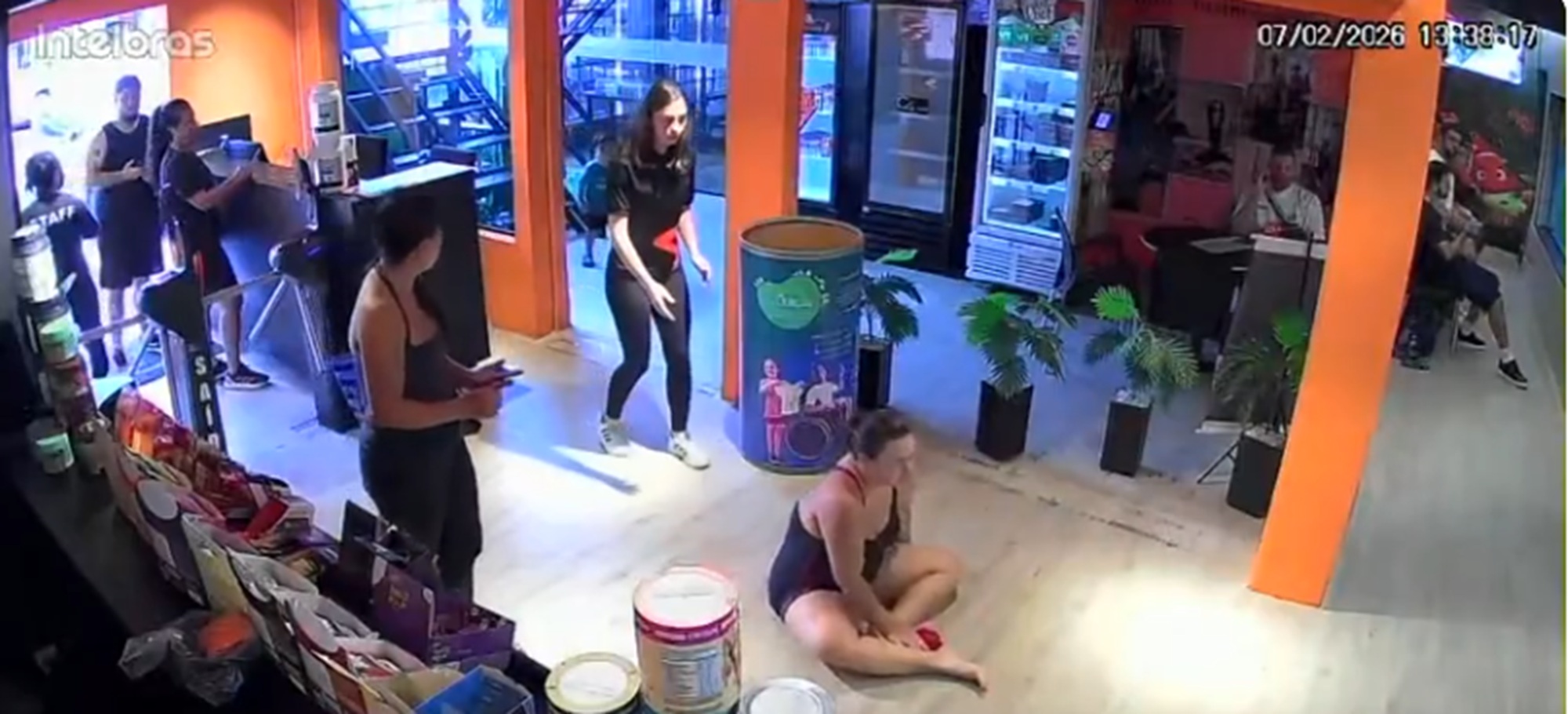 Juliana Faustino Bassetto, de 27 anos, passou mal após entrar na piscina para aula de natação; o quadro se agravou e evoluiu para parada cardíaca