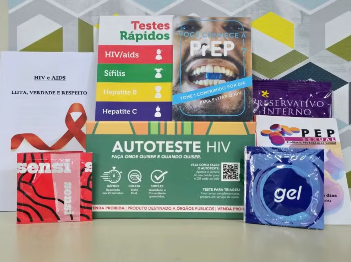 Distribuição de preservativos e autotestes de HIV marca ações de prevenção no Carnaval da Baixada Santista