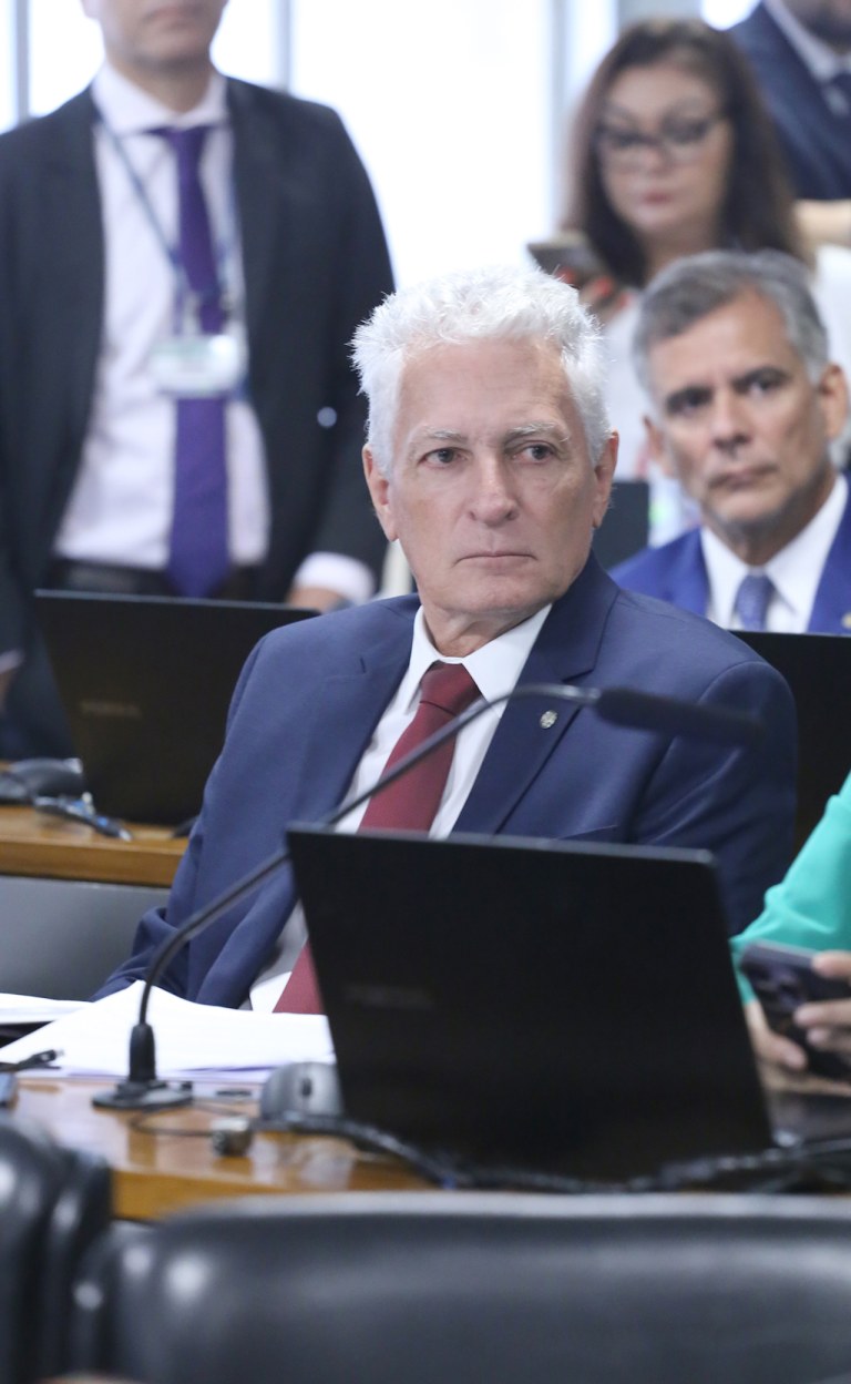 Rogério Correia
