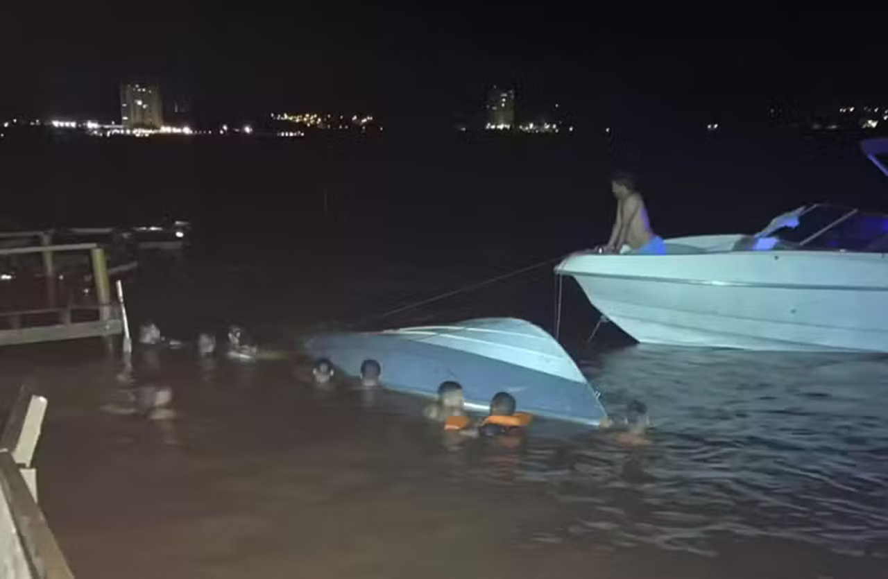 Barco em Rio Grande