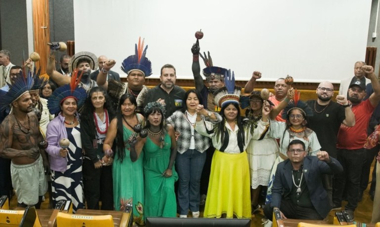 Boulos, Guajajara e indígenas