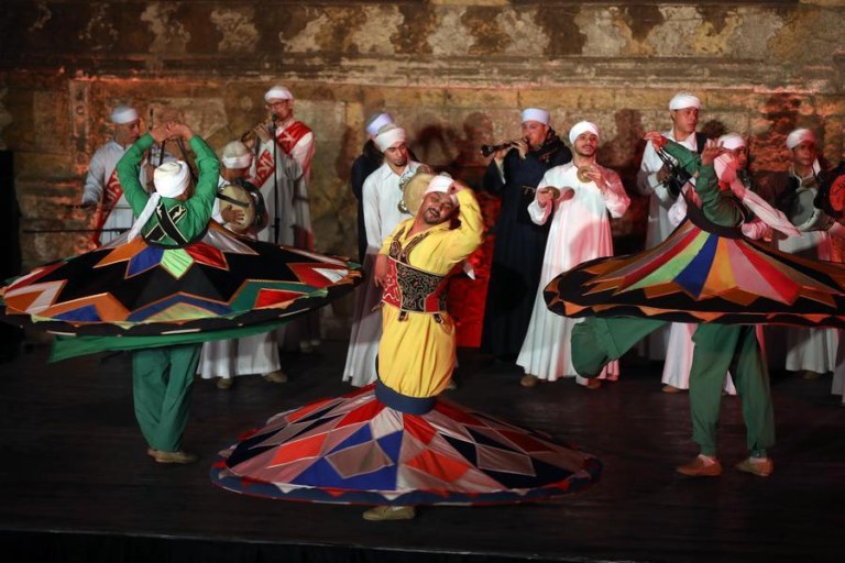 Duas celebrações, um espírito - uma história do Ramadã e da Festa da Primavera no Cairo