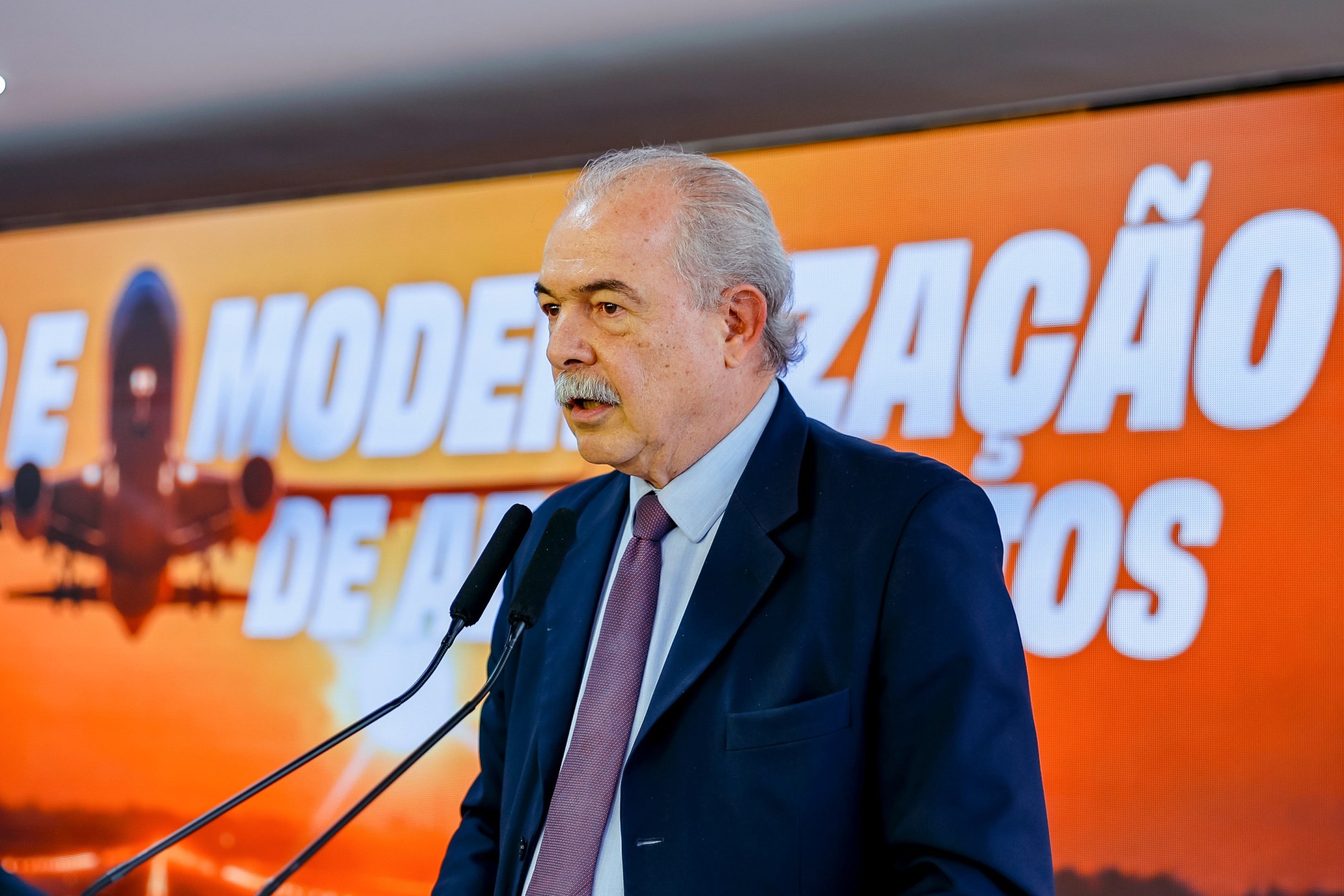11.02.2026 - Presidente da República, Luiz Inácio Lula da Silva, durante cerimônia de anúncio de investimentos para ampliação e modernização de aeroportos administrados pela Aena. Palácio do Planalto. Brasília (DF) - BrasilFoto: Ricardo Stuckert / PR