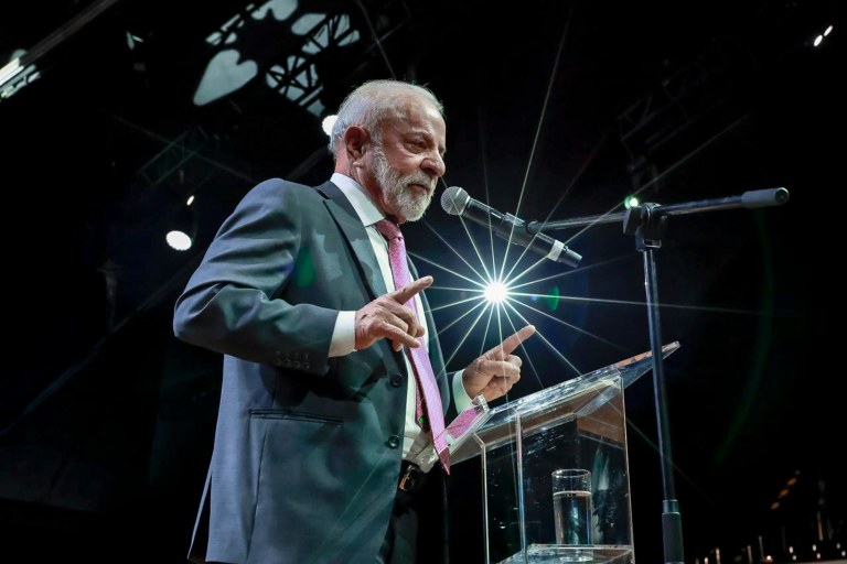 03.03.2026 - Presidente da República, Luiz Inácio Lula da Silva, durante a abertura da 2º Conferência Nacional do Trabalho, no Teatro Celso Furtado. São Paulo - SP.  Foto: Ricardo Stuckert / PR