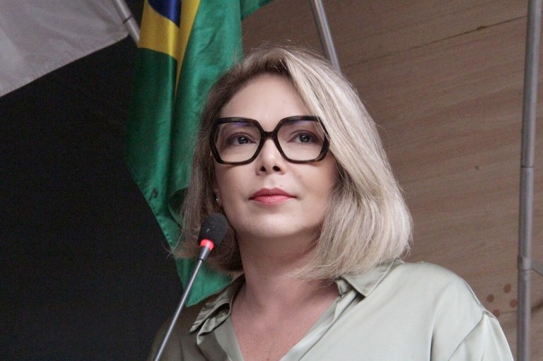 Liana Cirne Lins