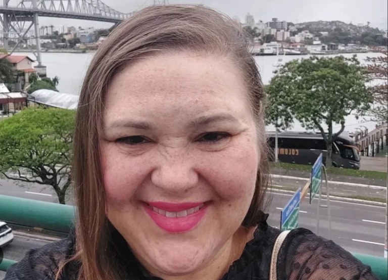 Luciani Aparecida Estivalet Freitas está desaparecida em Florianópolis